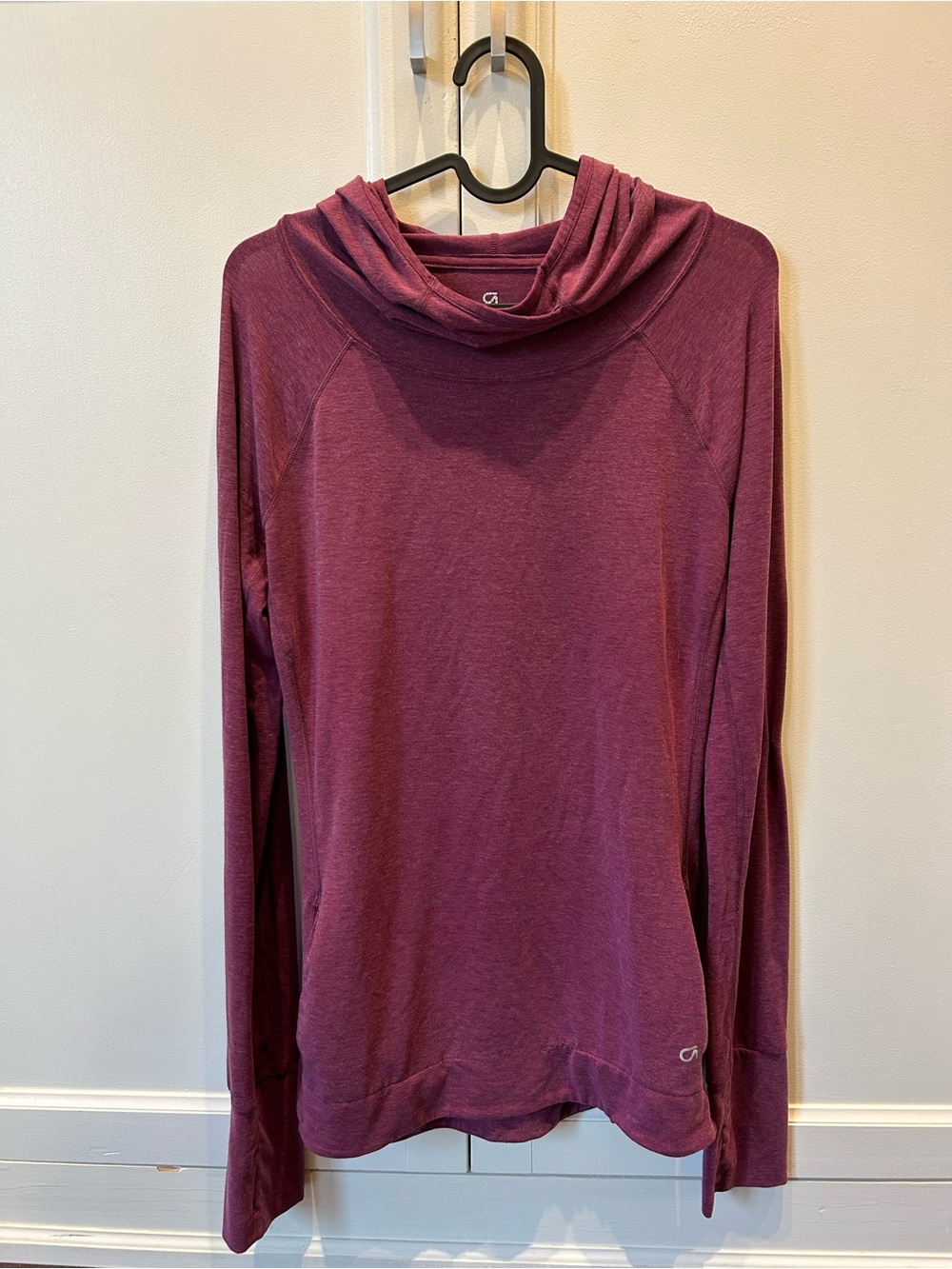 GAP Fit Heathered Burgundy Pullover